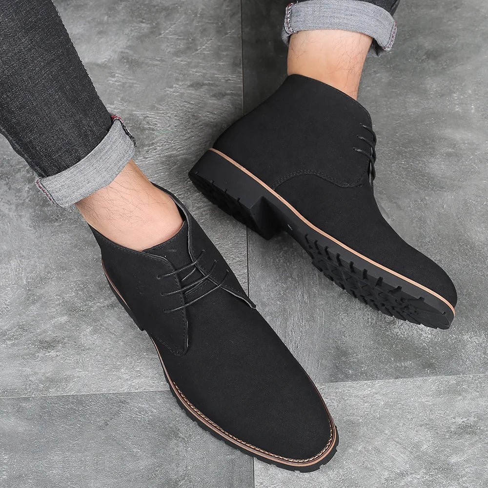Botines chukka de gamuza