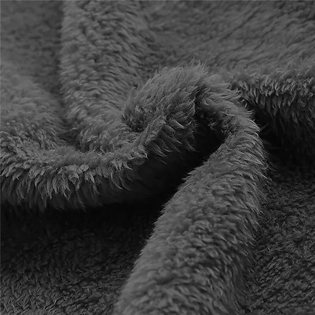 Meztli | Henry Elegantes Mantel